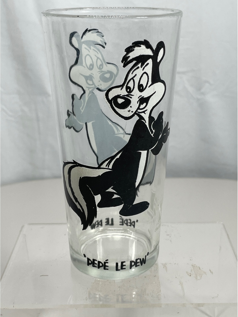 Vintage 1973 Pepsi Collector Series Pepé Le Pew Glass